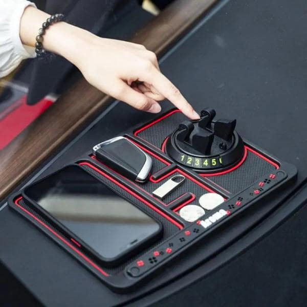 Anti-slip-4-in-1-Car-Mat-Gallery-Img6-min